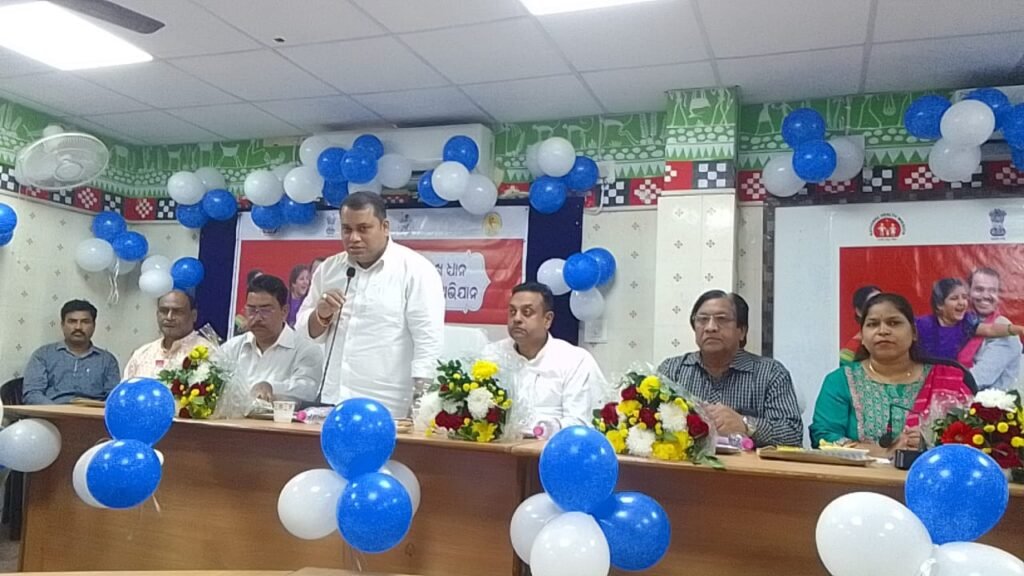 WhatsApp Image 2024-12-07 at 4.37.54 PM