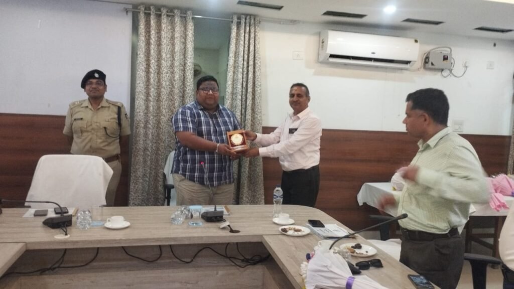 WhatsApp Image 2025-02-06 at 6.32.24 PM