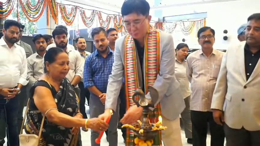 vlcsnap-2025-04-18-17h48m32s238