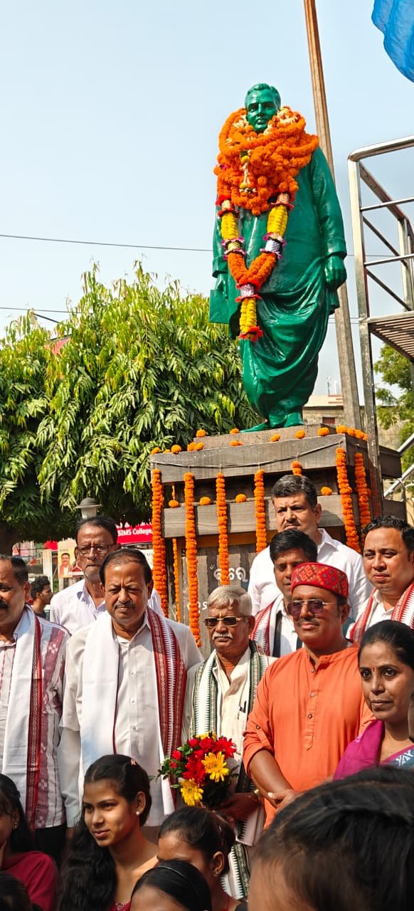 WhatsApp Image 2025-11-27 at 8.04.46 AM