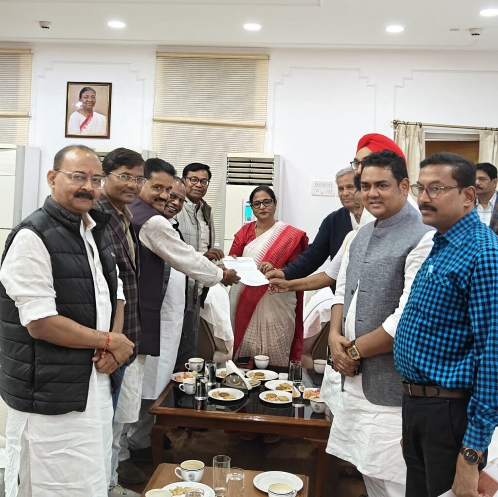 WhatsApp Image 2025-12-08 at 7.11.06 PM