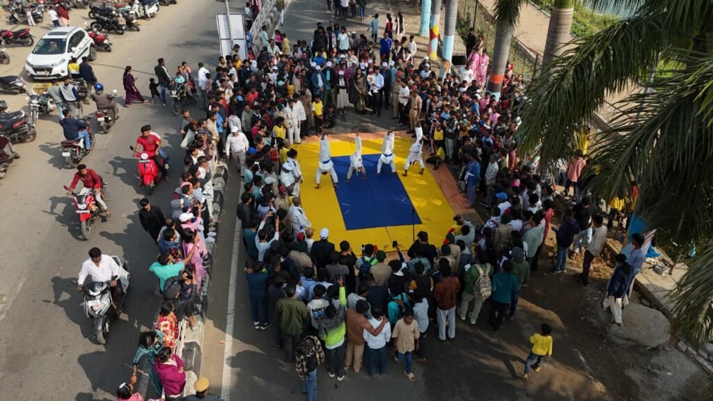 WhatsApp Image 2025-12-09 at 11.03.16 PM