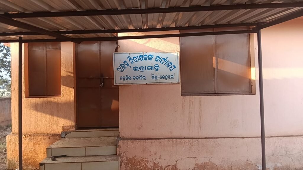 WhatsApp Image 2025-12-16 at 12.02.24 PM