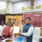 ମହାତ୍ମା ଗାନ୍ଧୀ ନିଶ୍ଚିତ କର୍ମନିଯୁକ୍ତି ଯୋଜନାକୁ ମୂଳ ରୂପରେ ଫେରାଇ ଅଣାଯାଉ