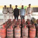 ଅବୈଧ ଏଲ ପି ଜି  ସିଲିଣ୍ଡର ରଖିବା ବିରୋଧ ରେ ବଡ଼ବିଲ ପୋଲିସର ଚଢ଼ାଉ