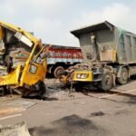 ଦୁର୍ଘଟଣାରେ ଗାଡ଼ି ଚାଳକଙ୍କର ଶରୀରରୁ ମୁଣ୍ଡ ଛିଣ୍ଡି ପଡ଼ିଲା