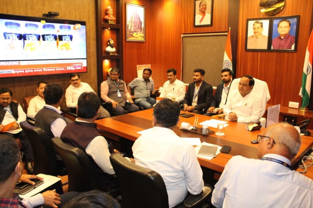 WhatsApp Image 2026-04-28 at 8.00.46 PM