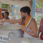 ରାମଦୟା ପରିଷଦ ତରଫରୁ ଟଙ୍କ ତୋରାଣି ବଣ୍ଟନ