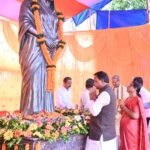 ମା’ ରମାଦେବୀଙ୍କ ଶ୍ରାଦ୍ଧ ବାର୍ଷିକୀରେ ଶ୍ରଦ୍ଧା ସୁମନ ଅର୍ପଣ