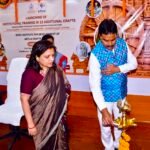 ଓଡିଶା ସରକାରଙ୍କ ହସ୍ତତନ୍ତ, ବୟନ ଓ ହସ୍ତଶିଳ୍ପ ବିଭାଗ ଅନ୍ତର୍ଗତ ରାଜ୍ୟ କଳା ଓ ହସ୍ତଶିଳ୍ପ ବିକାଶ ଅନୁଷ୍ଠାନ (SIDAC) ରେ ୧୫ଟି ଅତିରିକ୍ତ ହସ୍ତଶିଳ୍ପର ପାଠ୍ୟକ୍ରମ ପ୍ରସ୍ତୁତି ଓ ପ୍ରଶିକ୍ଷଣ ନିମନ୍ତେ ବୈଠକ