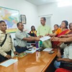 ମୁଖ୍ଯମନ୍ତ୍ରୀ ଓ ଉପମୁଖ୍ଯମନ୍ତ୍ରୀଙ୍କୁ ୧୦ ଦଫା ସମ୍ମଳିତ ଦାବୀପତ୍ର ପ୍ରଦାନ